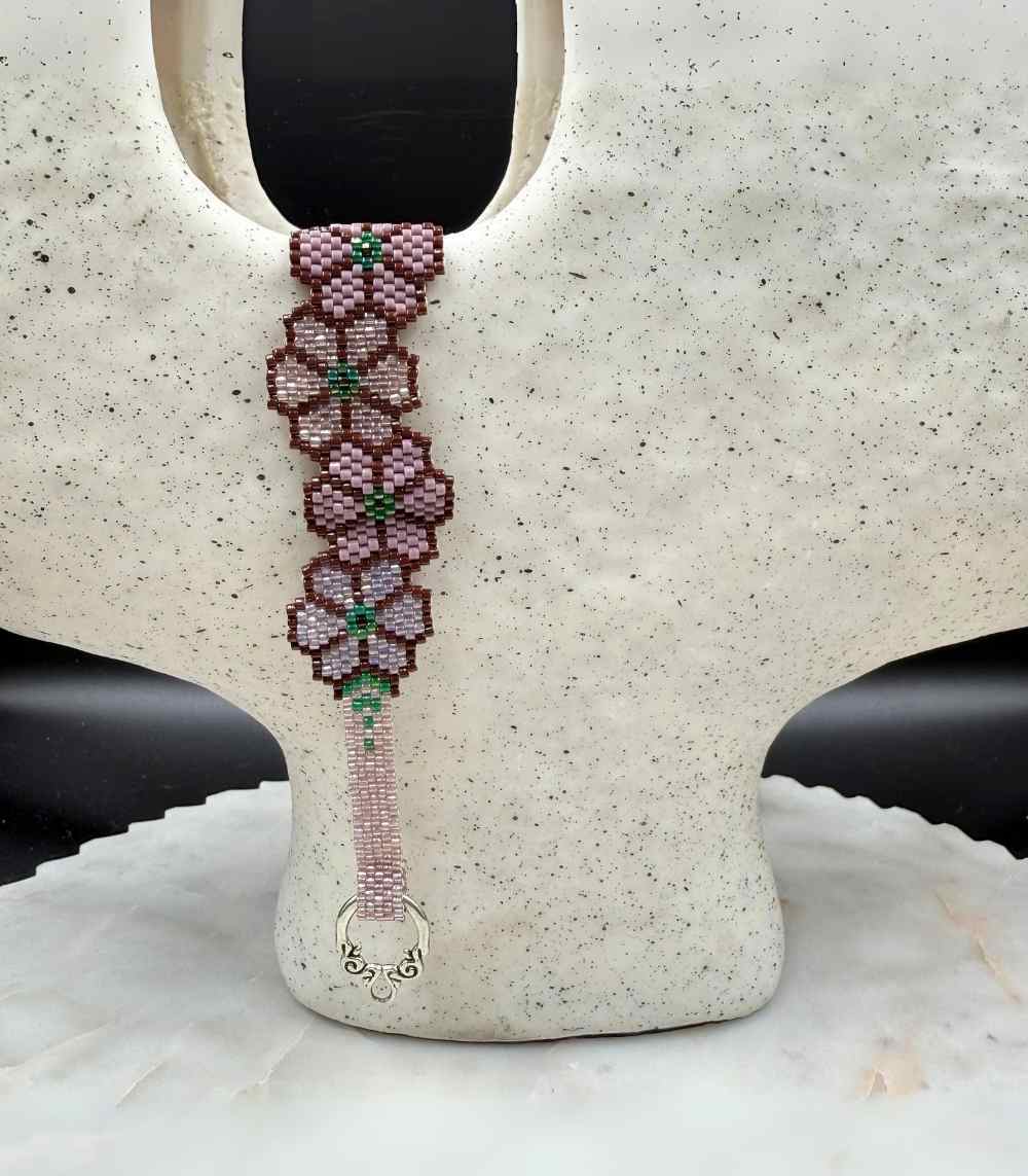 Myrtilus Sakura Embrace – Handmade Japanese Beaded Bracelet