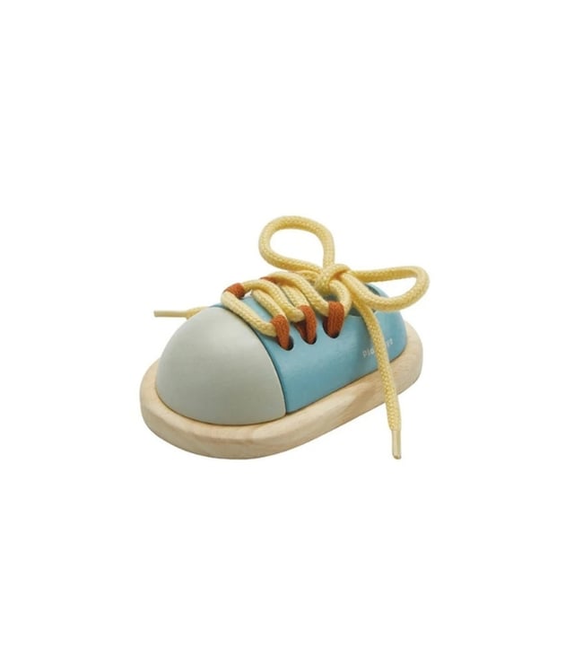 PlanToys Tie-Up Shoe – Orchard