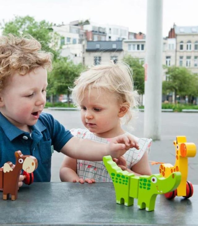 Scratch Europe 3 Magnetic Rolling Animals