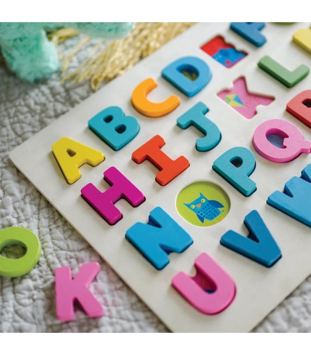 Peaceable Kingdom Alphabet Puzzle – Colorful ABC Learning Toy for Toddlers