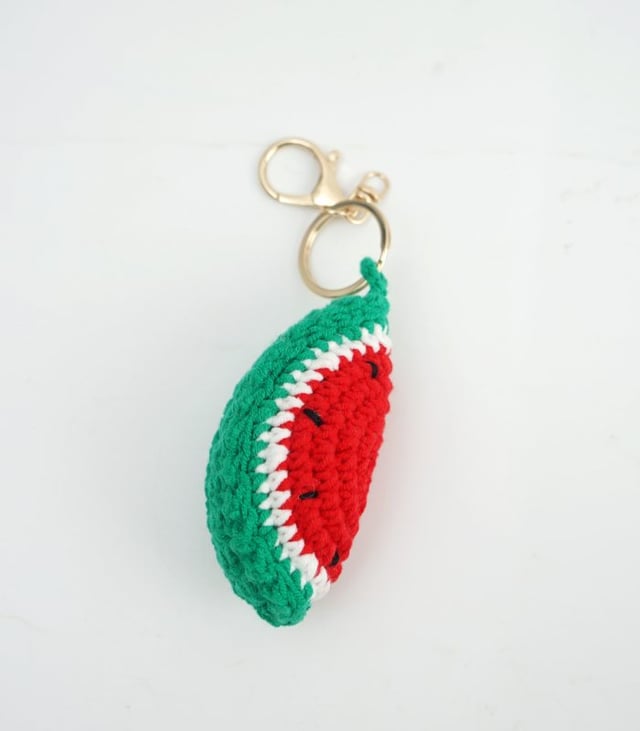 Myrtilus Crochet Watermelon Keychain – Handmade Fruit