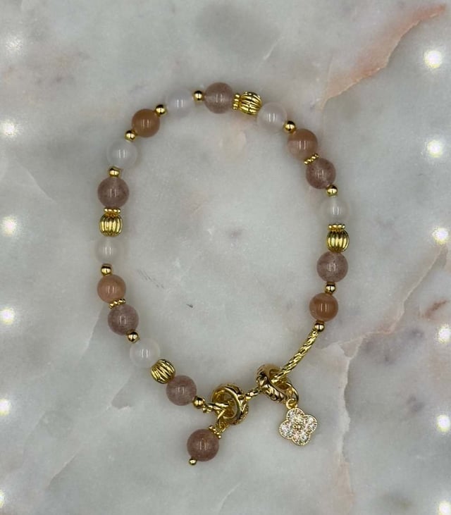 Myrtilus 14K Gold-Plated White Crystal & Rose Quartz Bracelet – Handmade with Beads